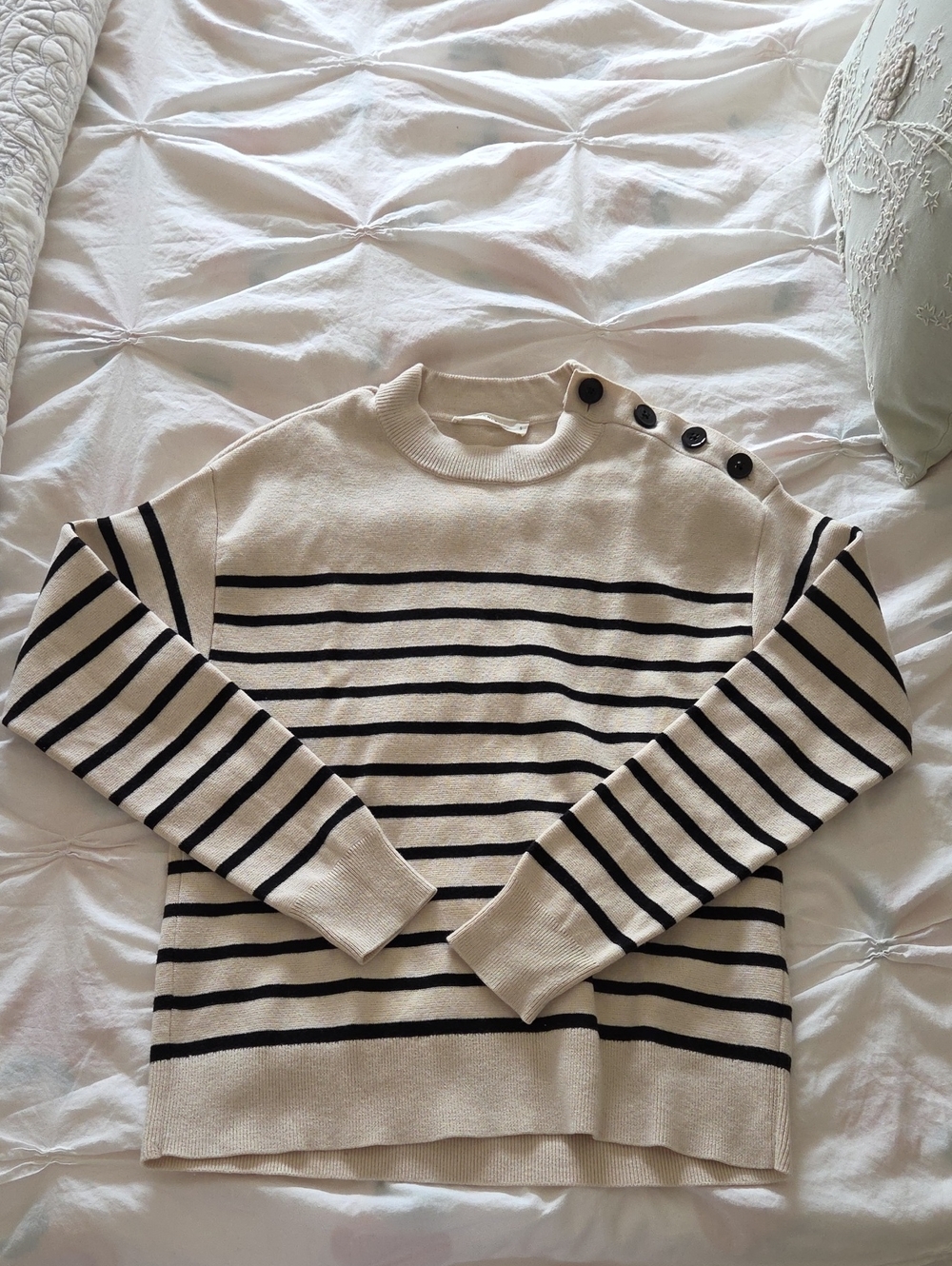 Everlane Cream & Black Striped Button-Shoulder Mariner Crew/Swearee Size S